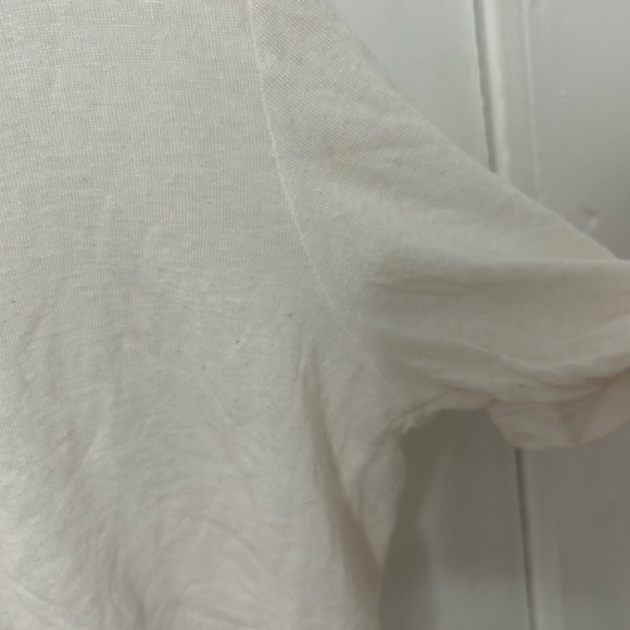 Aritzia Babaton Foundation Cropped Crew T-Shirt in white linen size XS worn once - Picture 3 of 4